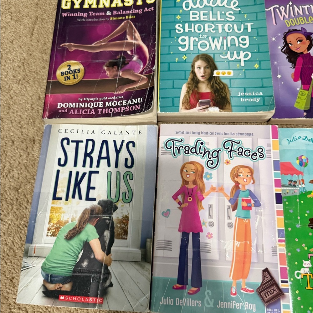 Children's Book Collection - Picture 2 of 7